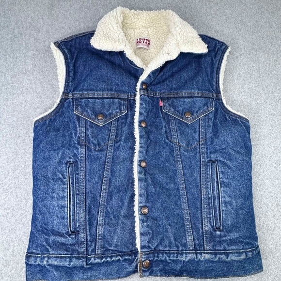 VTG Levi's Mens Size‎ M Sherpa Denim Vest Dark Blue Jean Made in USA 80's